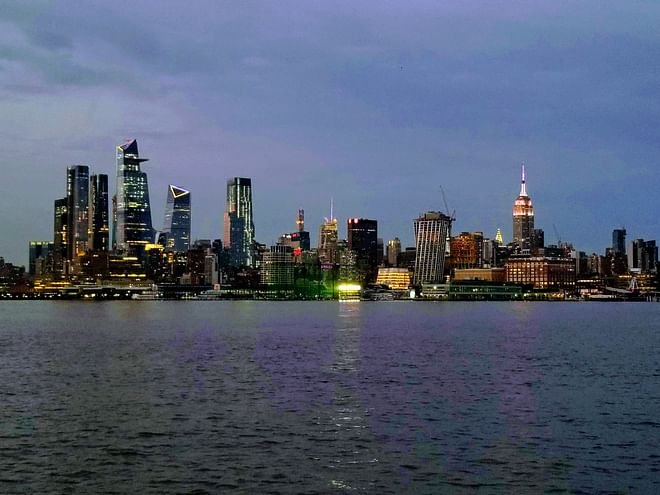Visite nocturne de Manhattan en bus à New York : photo de l’offre Hellotickets