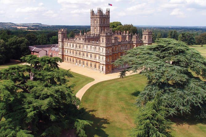 Excursion à Downton Abbey et au château de Highclere depuis Londres : photo de l’offre Hellotickets
