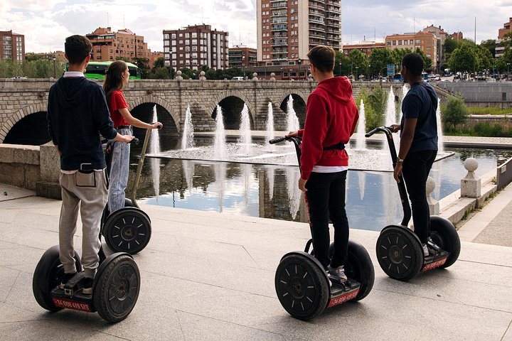 Segway le long du Manzanares : photo de l’offre Hellotickets